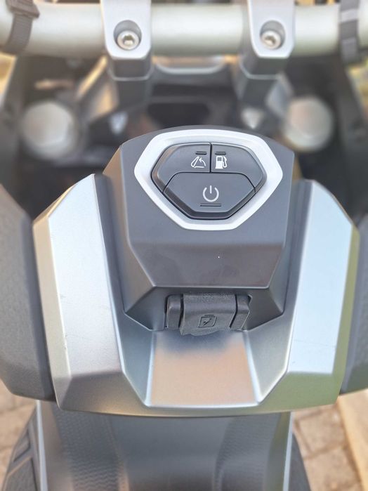 Maxiscuter adventure SYM ADXTG 400 ! Rate ! In stoc !