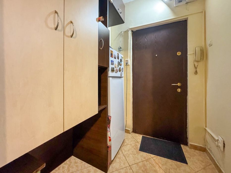 Garsoniera de închiriat