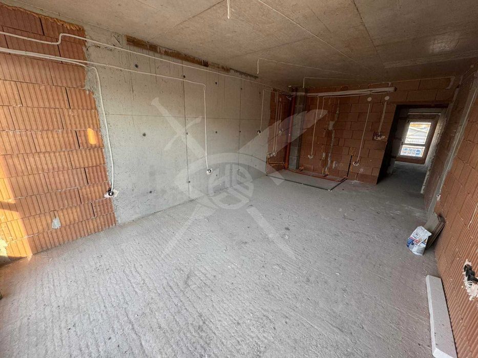 Продава се Тристаен апартамент в Пловдив, Коматевски възел - 99 кв.м за 1244 €/кв.м - Снимка #4