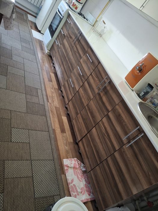 Продается кухонный гарнитур