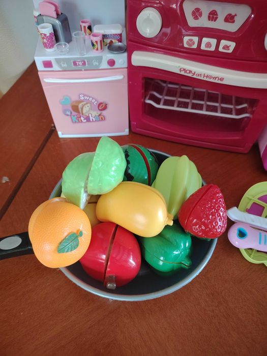 Лот кухненски играчки
