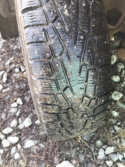 Продам зиние шины