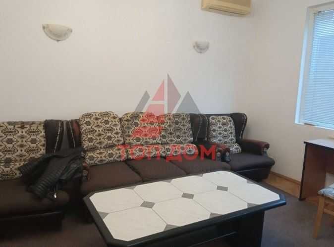 Продава се Двустаен апартамент в Варна, Център - 58 кв.м за 3190 €/кв.м - Снимка #1