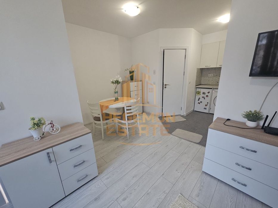 Продава се Едностаен апартамент в Варна, Възраждане 2 - 32 кв.м за 2563 €/кв.м - Снимка #2