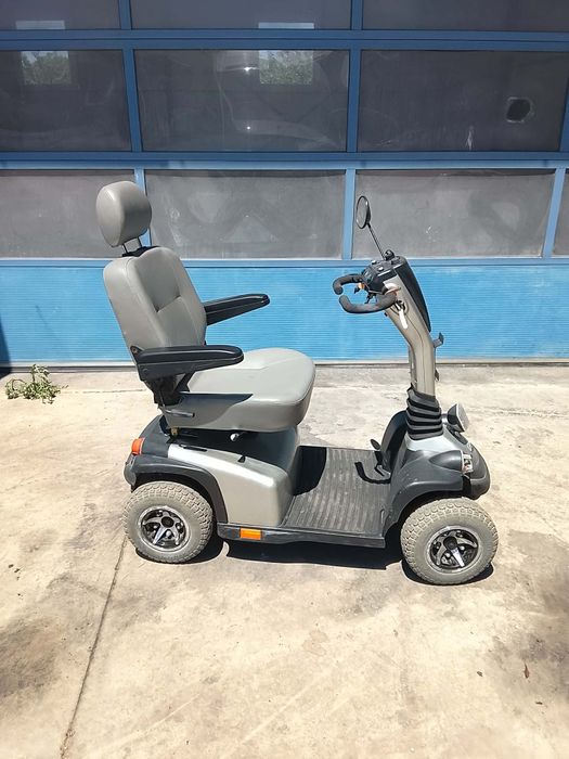 Carucior scuter electric