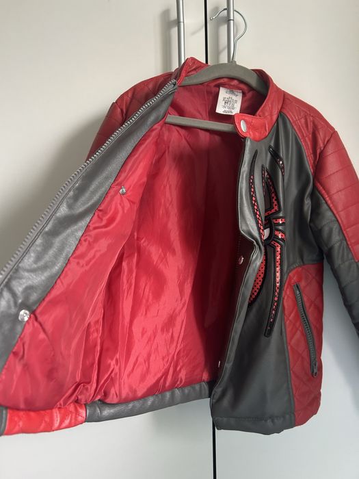 Geaca biker baieti Spiderman 116 pentru 5-6-7 ani