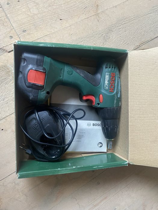 Шуруповерт Bosch