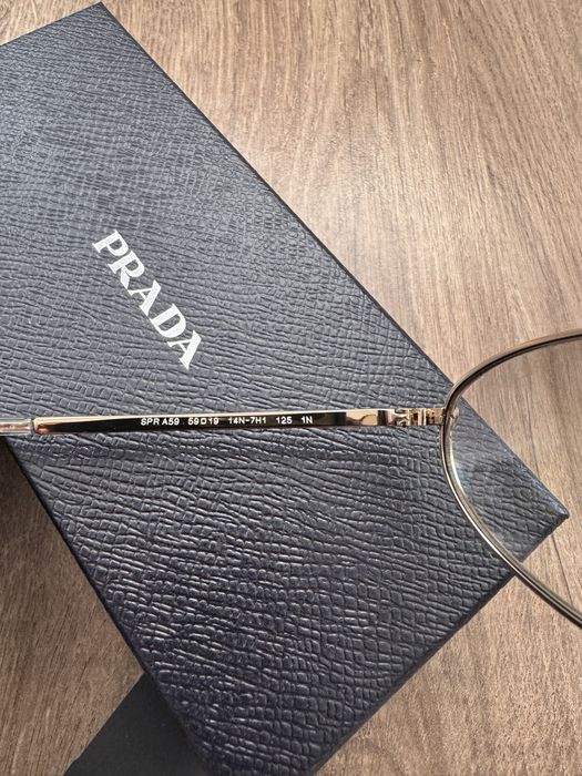 Дамски слънчеви очила PRADA PRA59S - 14N7H1.
