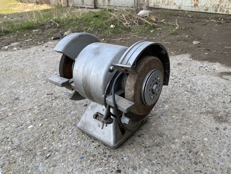 Наждак Точильный станок Электродвигатель Мотор