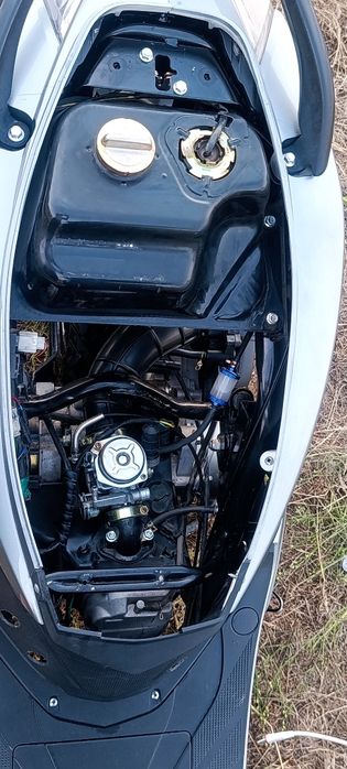 Скутар сотилади или обмен электронига  qiumotors 125 куб