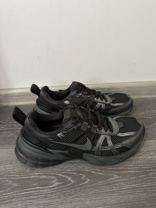 100% Оригинални!! Дамски маратонки Nike V2K Run