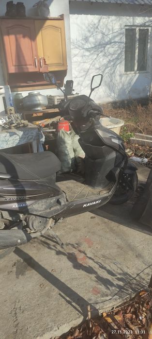 Продам скутер М8