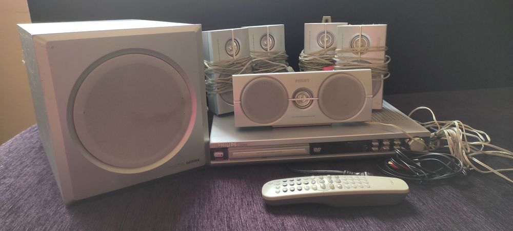 Система за домашно кино Philips.