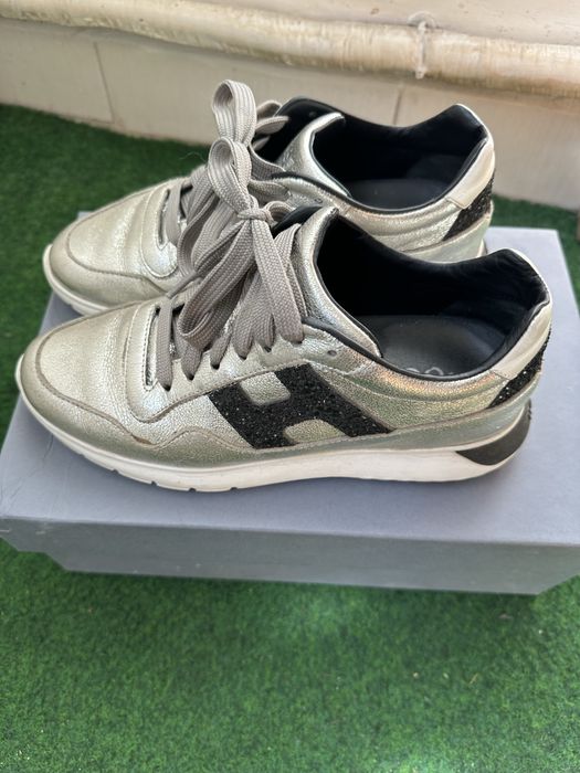 Обувки марка Holgan