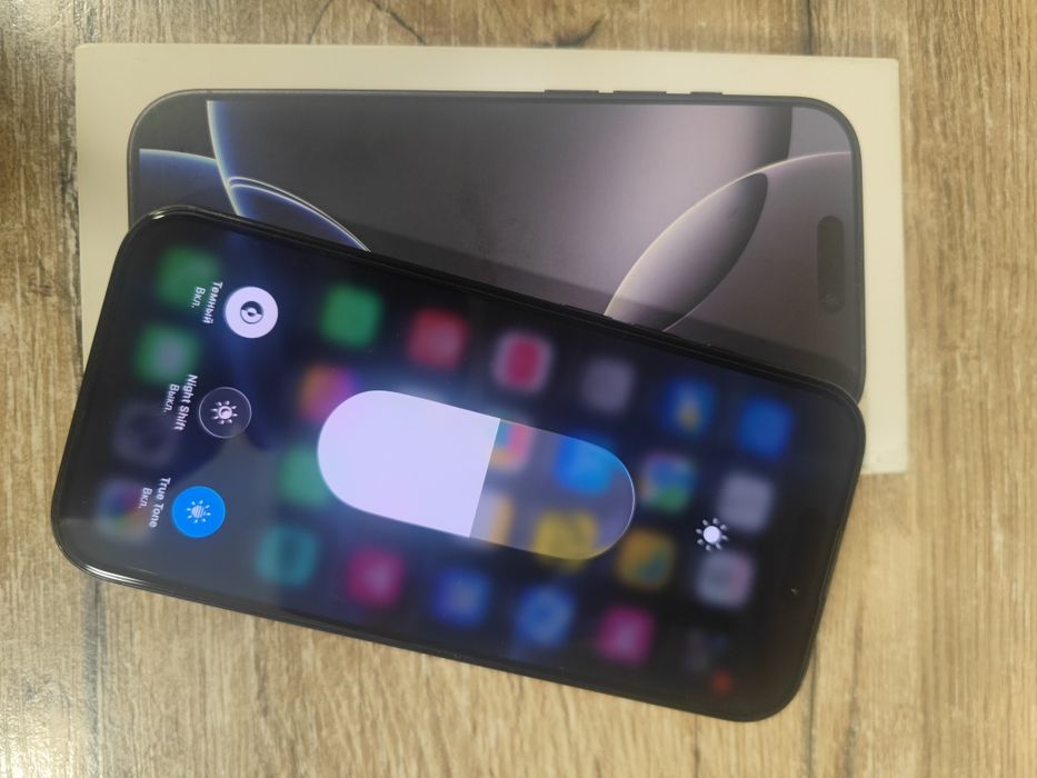 iPhone 16 pro 128 gb