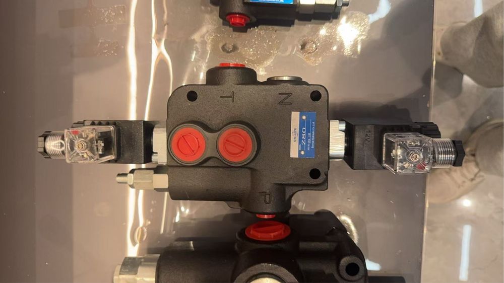 Гидрораспределитель Z80-A ES3 12 VDC G для лазерный планировщик Sunnav