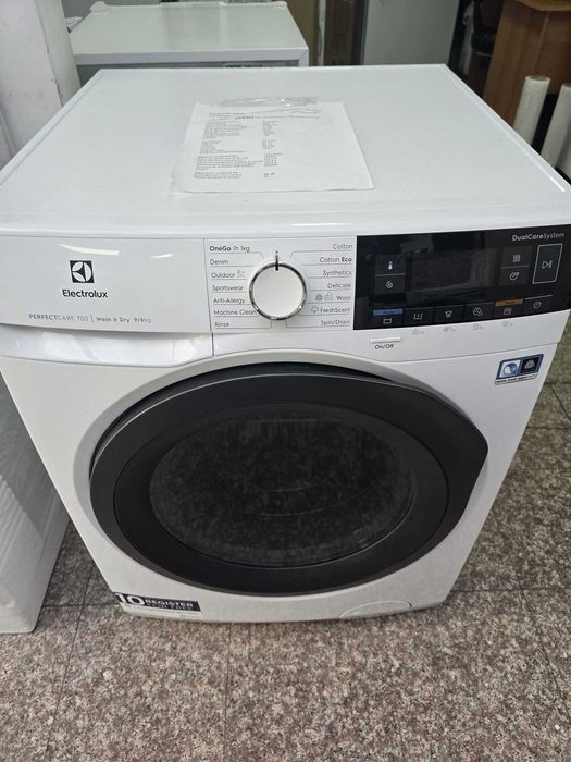 Masina de spalat rufe cu uscator noua Resigilata ELECTROLUX  EW7W369S