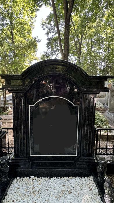 Надгробни паметници на изплащане!- ЕДРО И ДРЕБНО