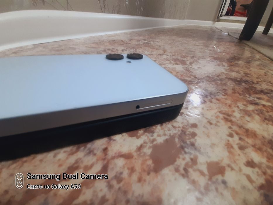 Samsung a06 64gb