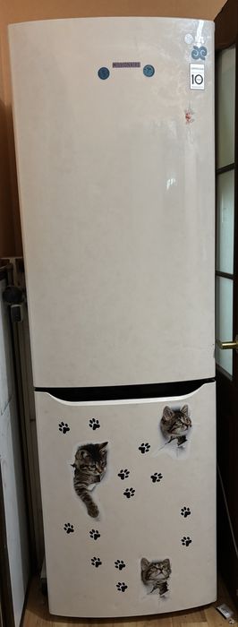 Продам хололильник LG