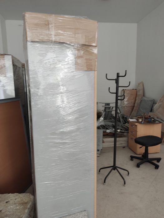 Шкаф двухдверный