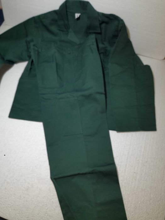 Compleu salopeta lucru nr 50 Verde culoare Germania NOI nepurtate