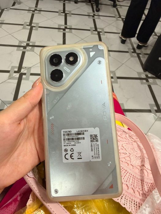 Продаю tecno 7 256gb