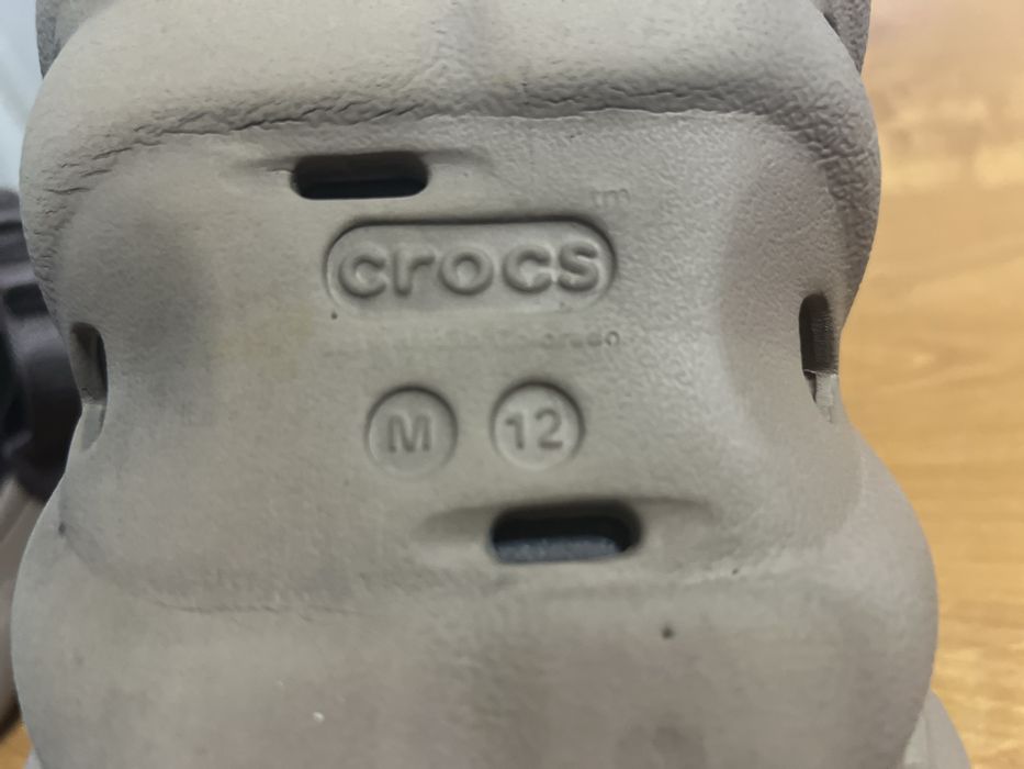 Crocs marimea 46