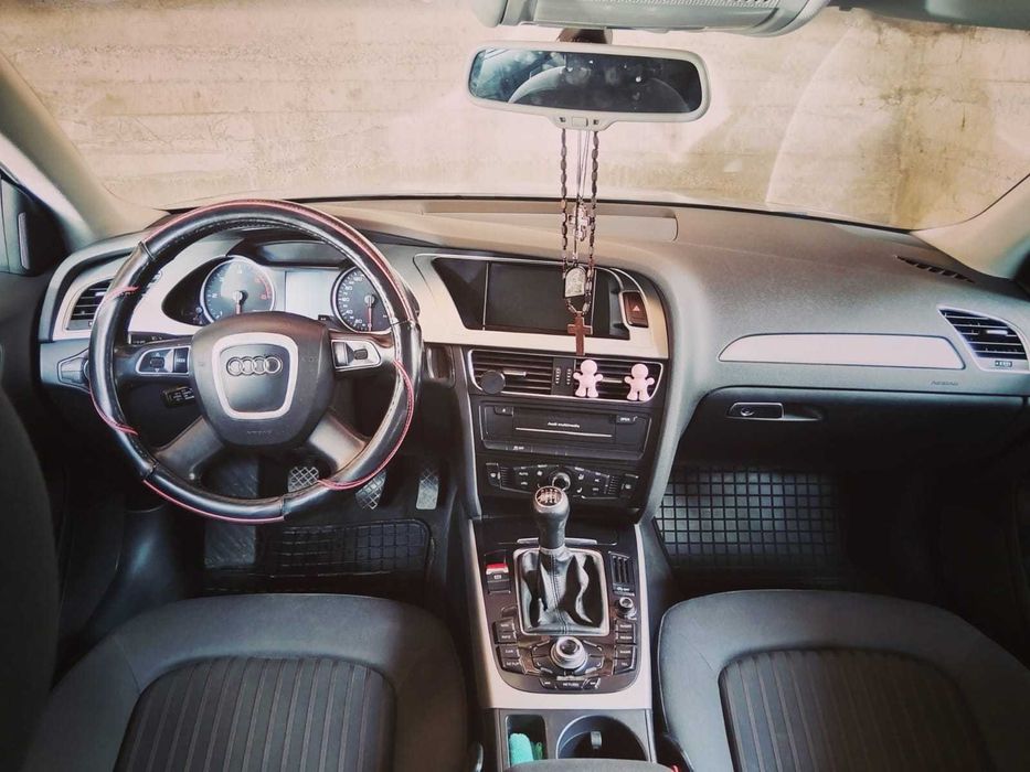 Vând Audi A4 B8 2.0 TDI