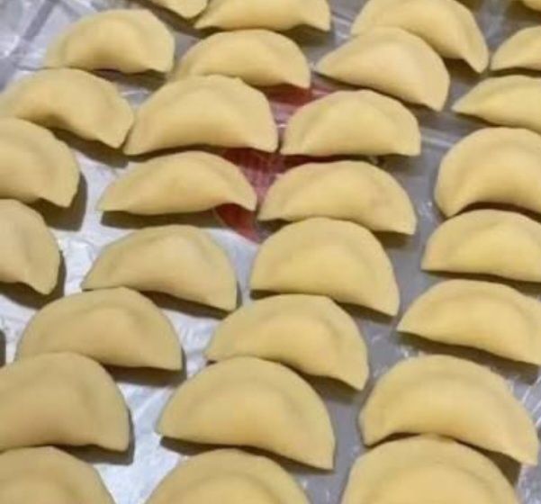 Продаю домашние пельмени и вареники