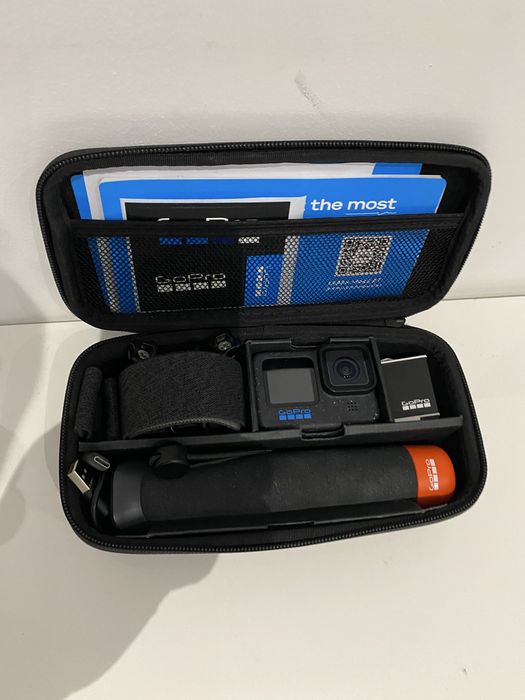 GoPro HERO 12 Black – Ca nouă, 2 baterii + card 512GB + accesorii