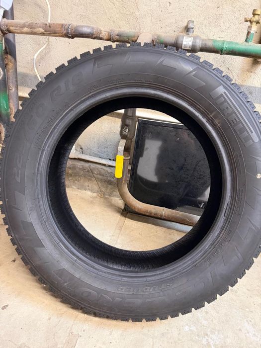 Авторезина с шипами Pirelli
