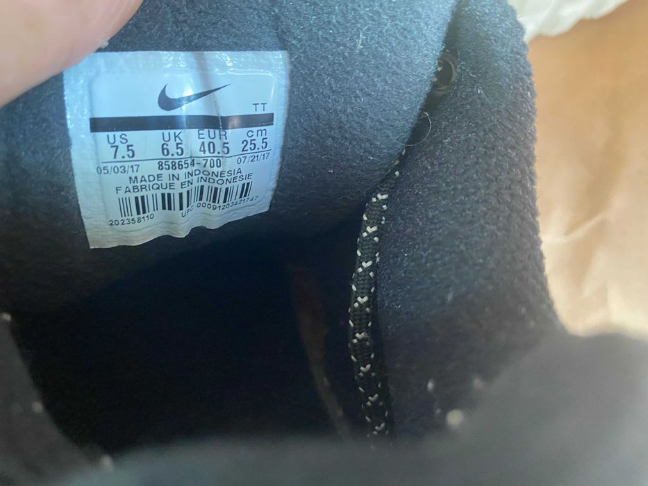 ''Nike Air Max Invigor Mid''оригинални мъжки маратонки 40.5 номер