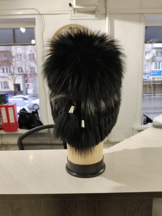 Продам женские шапки