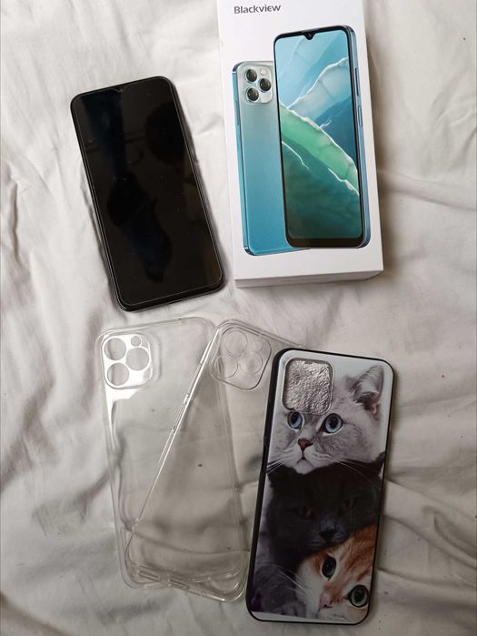 Телефон Blackview A95 Чисто нов