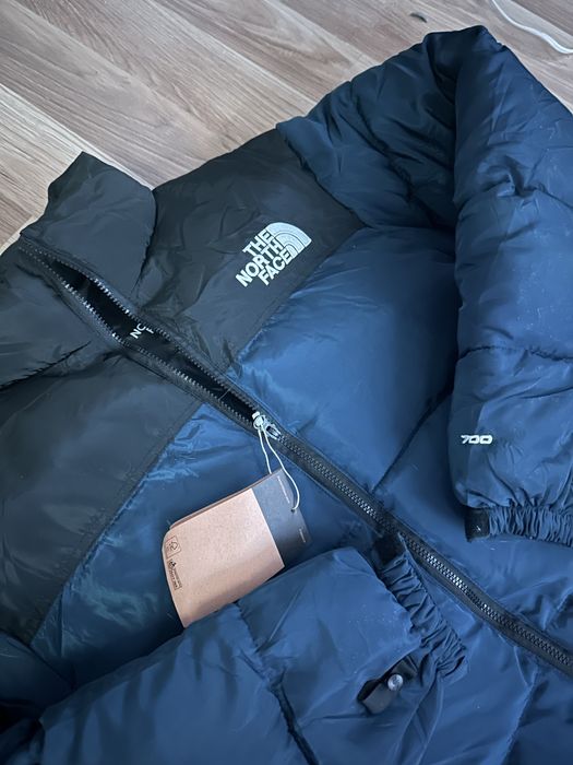 The North Face geaca noua