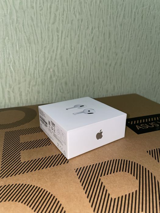 Airpods 4 поколения!