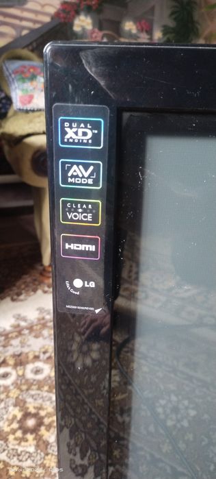 Продам телевизор LG. В отличном состоянии.