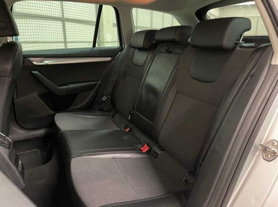 Masini AUTOMATE de inchiriat in Bucuresti - Inchiriere auto