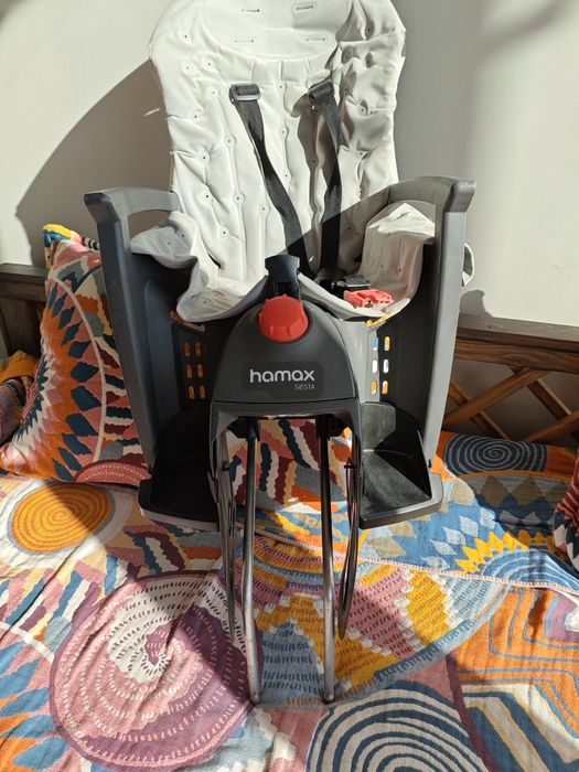 Продам детское велокресло Hamax