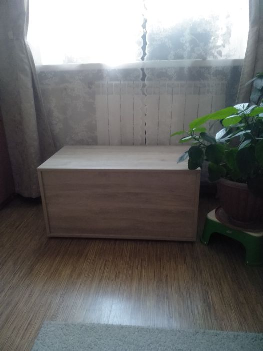 Продам ящик с откидной крышкой