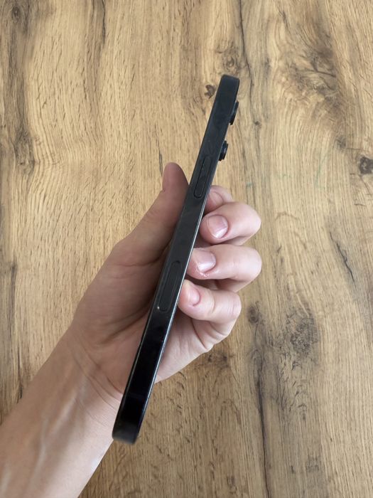 Iphone 16 pro на запчасти