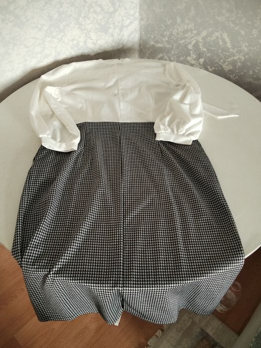 Продам женские вещи ,продам