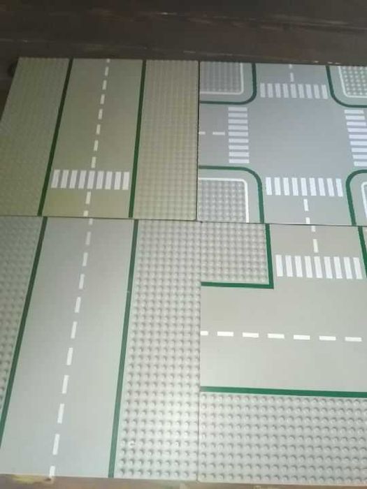 Стари Лего базови плочки път