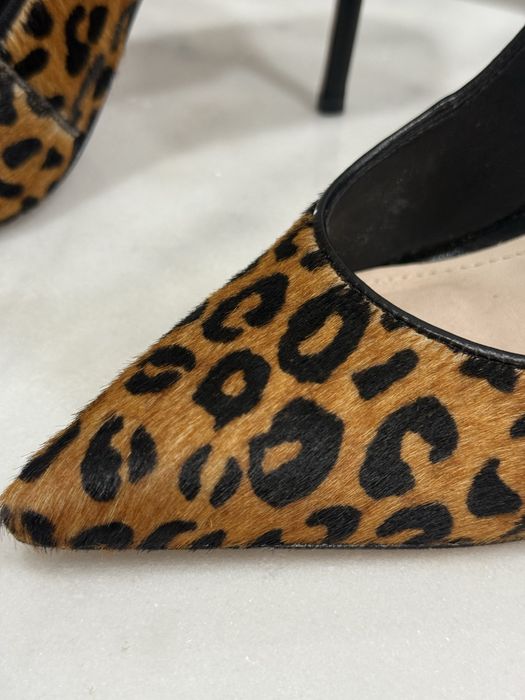 Туфли кожанные на каблуке