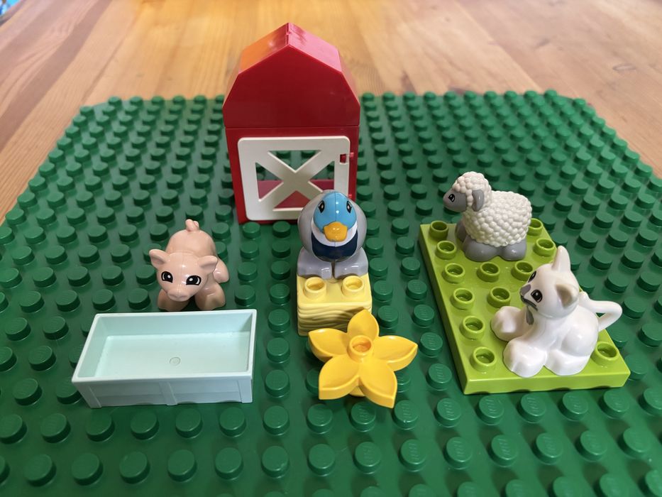 Lego Duplo Animale / Peppa / Ferma / Parc Distracti 4 seturi 2 placi