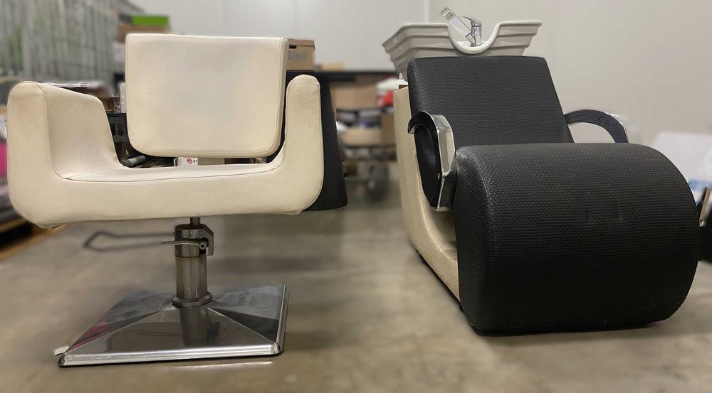 Измивна фризьорска колона и Фризьорски Стол