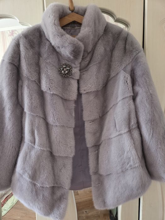 BLACKGLAMA. AMERICAN LEGEND MINK. Норковая шуба в отличном состоянии.