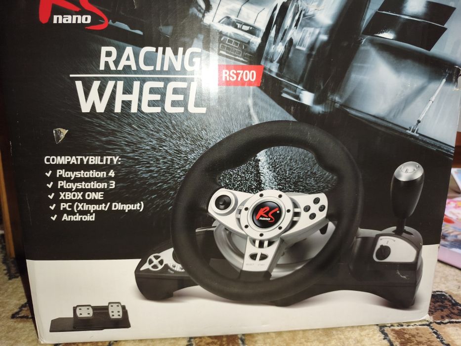 Vând volan de gaming racing
