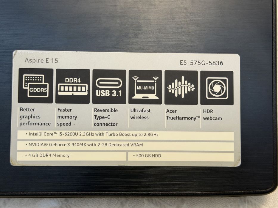 Noutbook ACER sotiladi